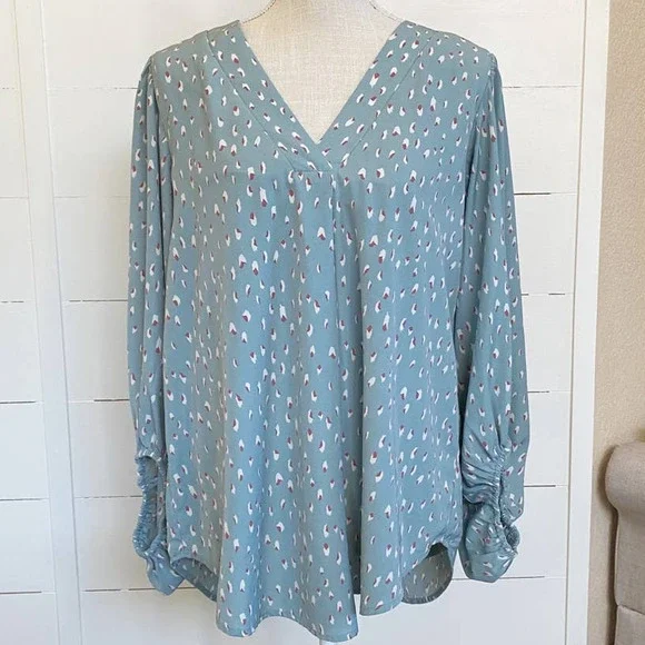 Mint Green Printed V-Neck Bubble long sleeve blouse - Picture 2 of 16